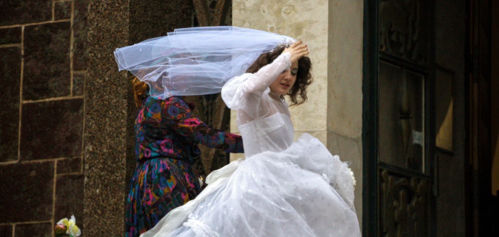 Lire la suite à propos de l’article Mariage au Goût d&rsquo;Orange de Christophe Honoré
